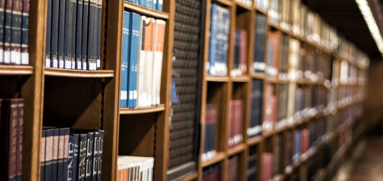 Literaturwissenschaft Studium: Inhalte, Studiengänge, Berufe